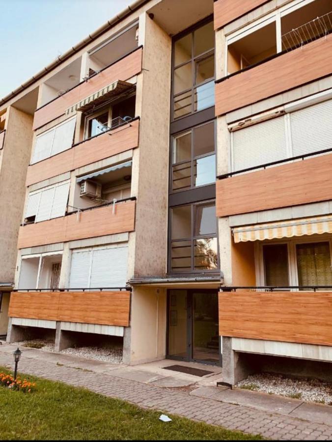 Setany Kucko Apartman Balatonfured Exterior photo